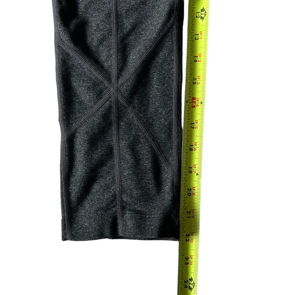 Prana Leggings Cropped Gray Crisscross Seams Size Medium - Picture 12 of 12